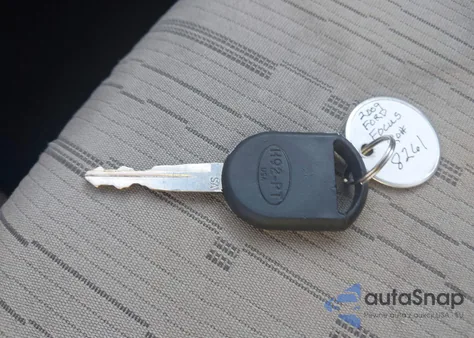 2009 Ford Focus Se из США, поврежденный, VIN 1FAHP35NX9W161802